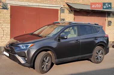 Toyota RAV4  2018