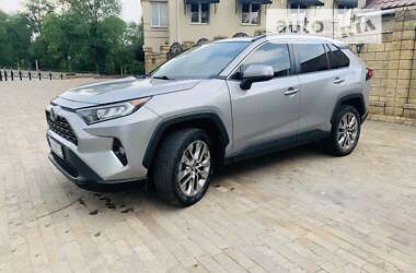 Toyota RAV4  2019