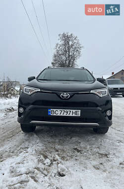 Toyota RAV4  2016