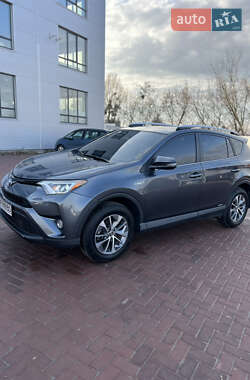 Toyota RAV4  2016