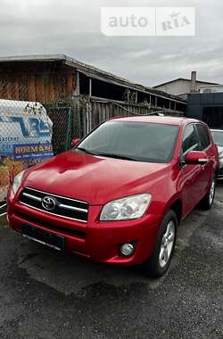 Toyota RAV4  2009