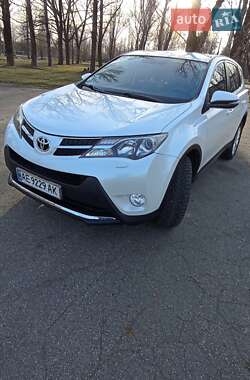 Toyota RAV4  2013