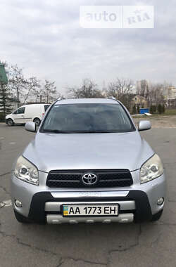 Toyota RAV4  2007