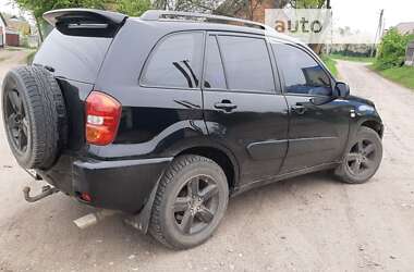 Toyota RAV4  2005