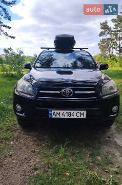 Toyota RAV4  2010