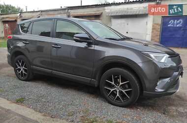 Toyota RAV4  2015