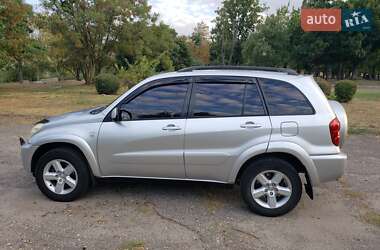 Toyota RAV4  2005