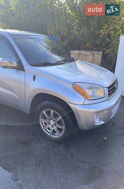 Toyota RAV4  2003