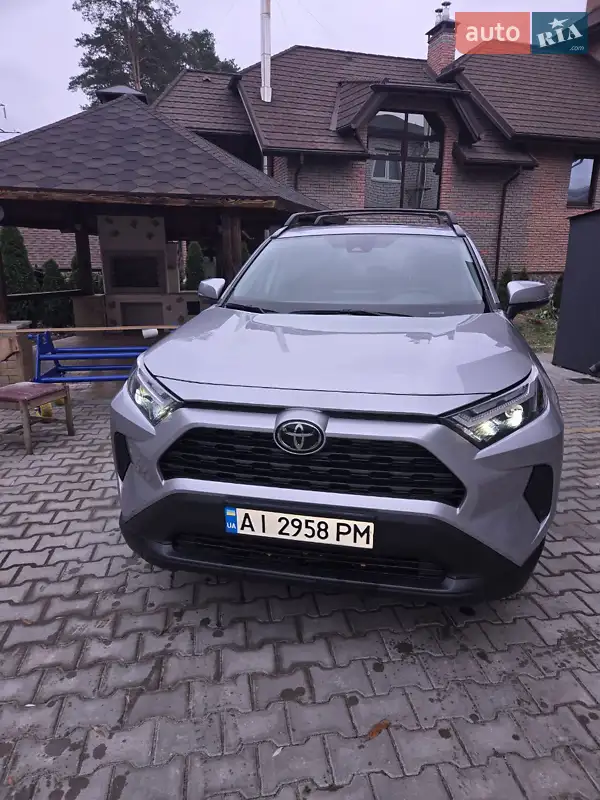 Toyota RAV4 2023