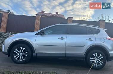 Toyota RAV4  2017