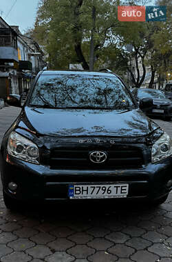 Toyota RAV4  2010