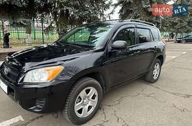 Toyota RAV4  2010