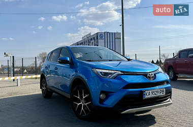 Toyota RAV4  2016