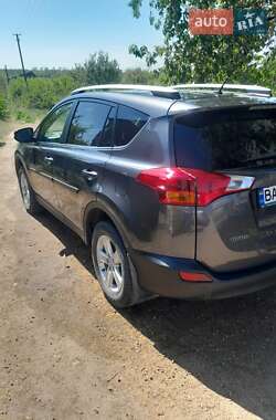 Toyota RAV4  2013