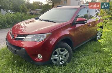 Toyota RAV4 2015