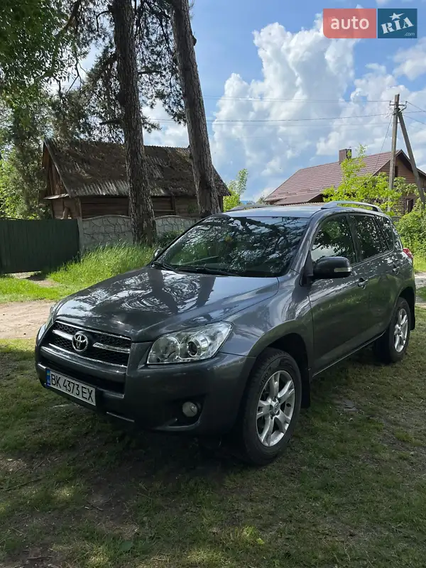 Toyota RAV4 2009