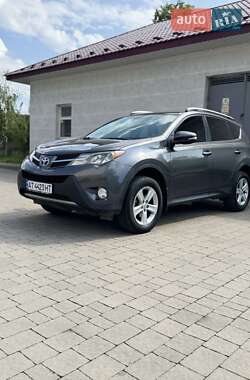 Toyota RAV4  2013