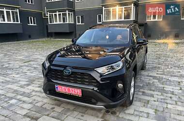 Toyota RAV4  2019