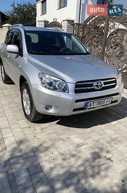 Toyota RAV4  2008