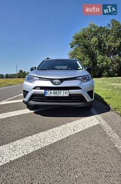 Toyota RAV4 2017