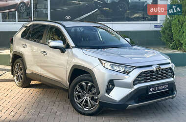 Toyota RAV4  2023