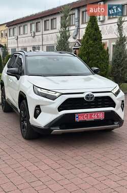 Toyota RAV4  2022