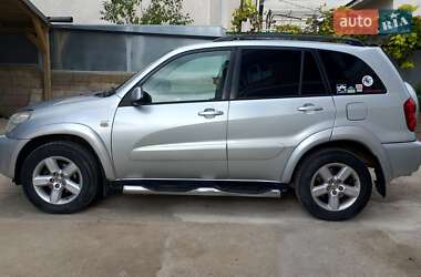 Toyota RAV4 2004