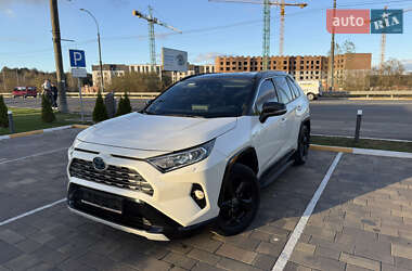 Toyota RAV4  2018