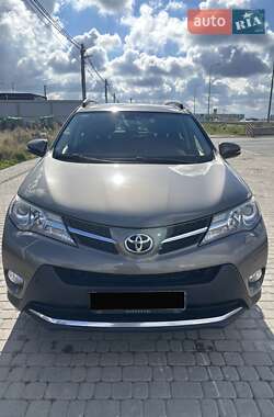 Toyota RAV4  2014