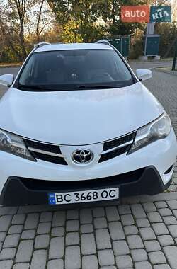 Toyota RAV4  2015