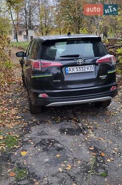 Toyota RAV4  2015