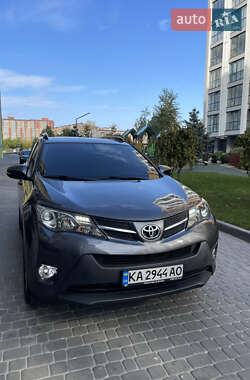 Toyota RAV4  2014