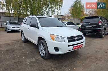 Toyota RAV4  2012