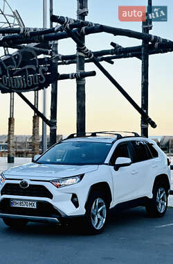 Toyota RAV4  2019