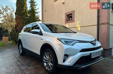 Toyota RAV4 2017