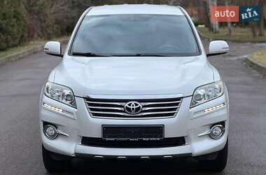 Toyota RAV4 2013