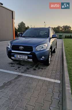Toyota RAV4  2006