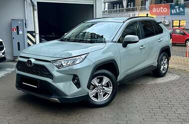 Toyota RAV4  2023