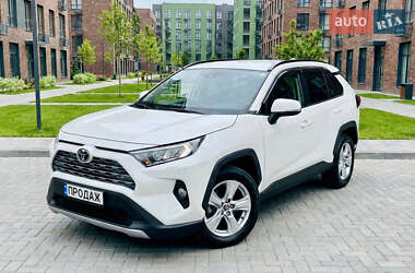Toyota RAV4 2019