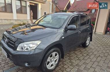 Toyota RAV4  2007