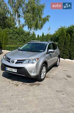 Toyota RAV4  2015