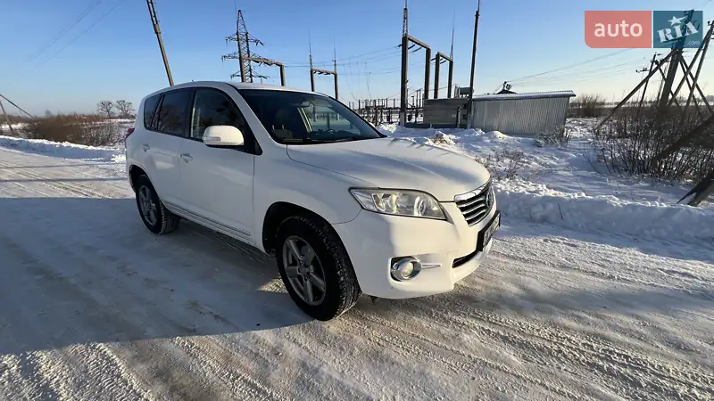 Toyota RAV4 2012