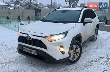 Toyota RAV4  2020
