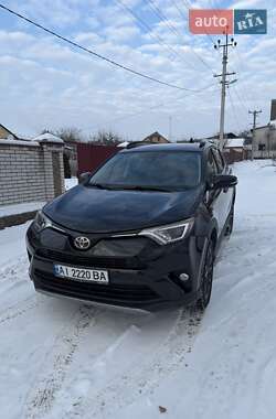 Toyota RAV4  2018