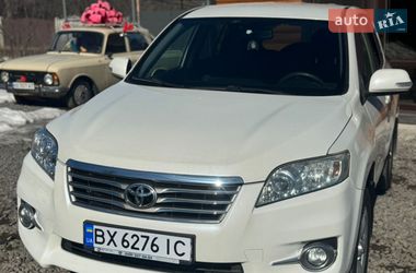Toyota RAV4 2010