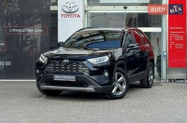 Toyota RAV4 2019