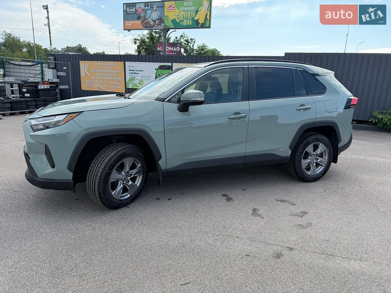 2022 Toyota RAV 4 - мініатюра 2