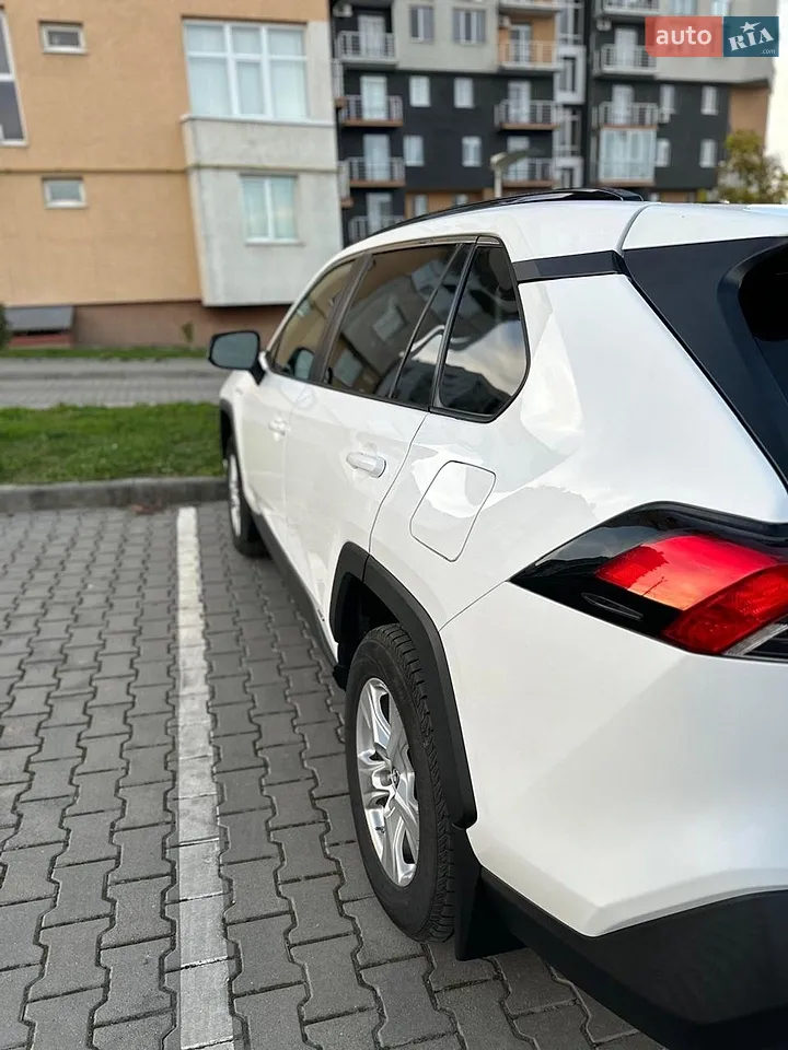 2019 Toyota RAV 4 - мініатюра 4