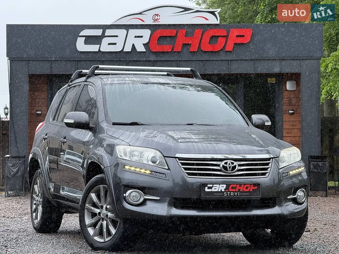 2011 Toyota RAV 4 - фото 1