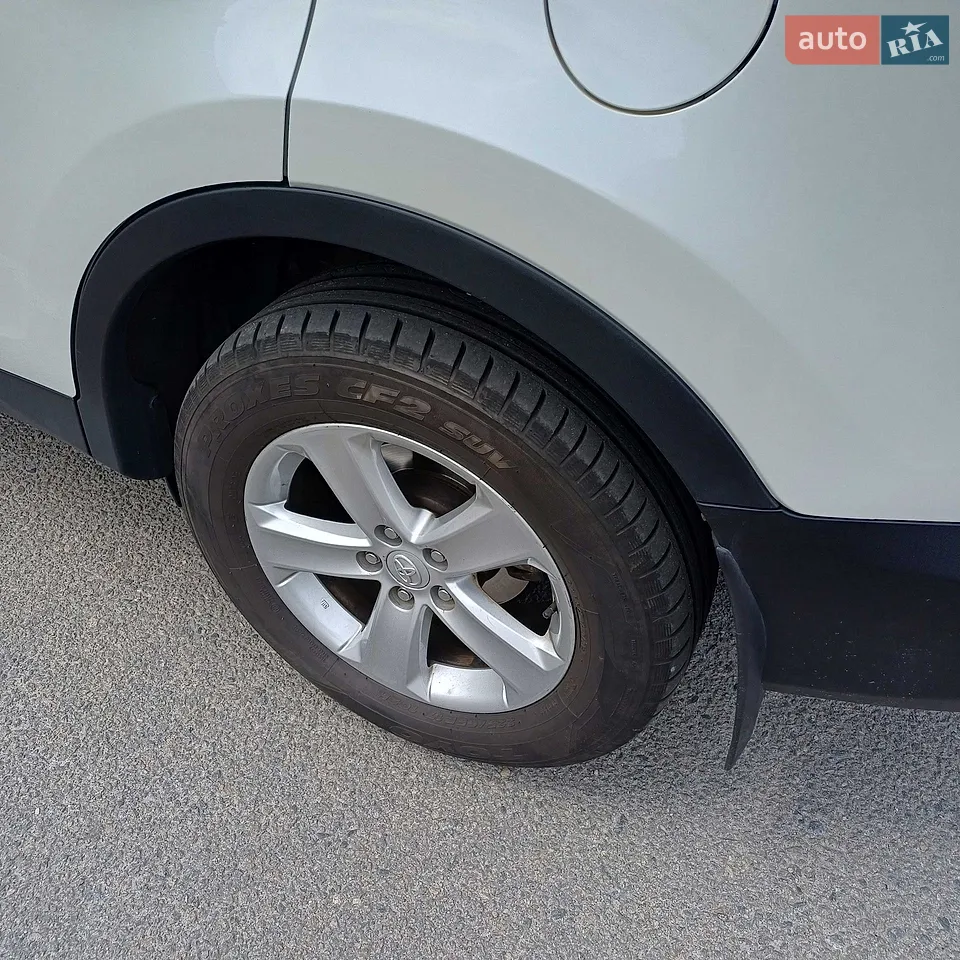 2013 Toyota RAV 4 - мініатюра 3